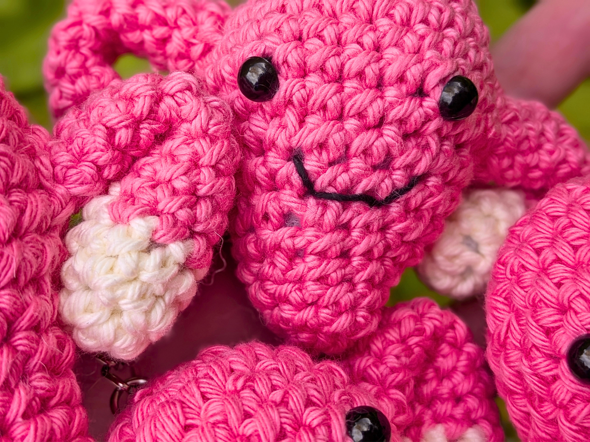 Cute Crochet Womb Keychain Decoration