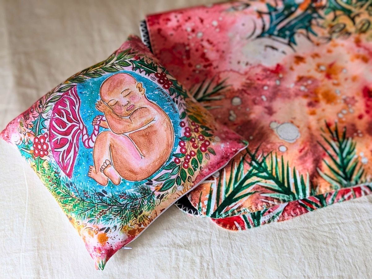 Plush Christmas Pregnancy Blanket | Pregnancy Gift | Doula | Midwife | Labour | Mum to be Gift | Birthkeeper Gift | Womb to World