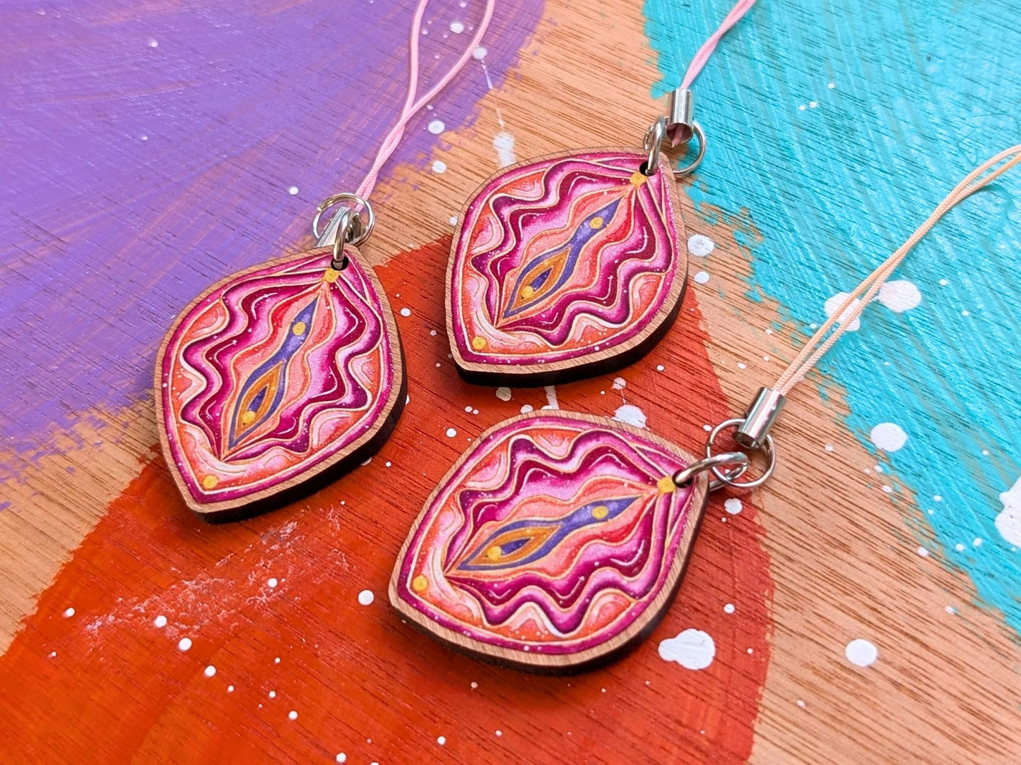 Phone Charm Yoni Art | Eco Vulva Phone or Bag Dongle | Midwifery Gift | Student Midwife Gift Ideas Mobile Charm