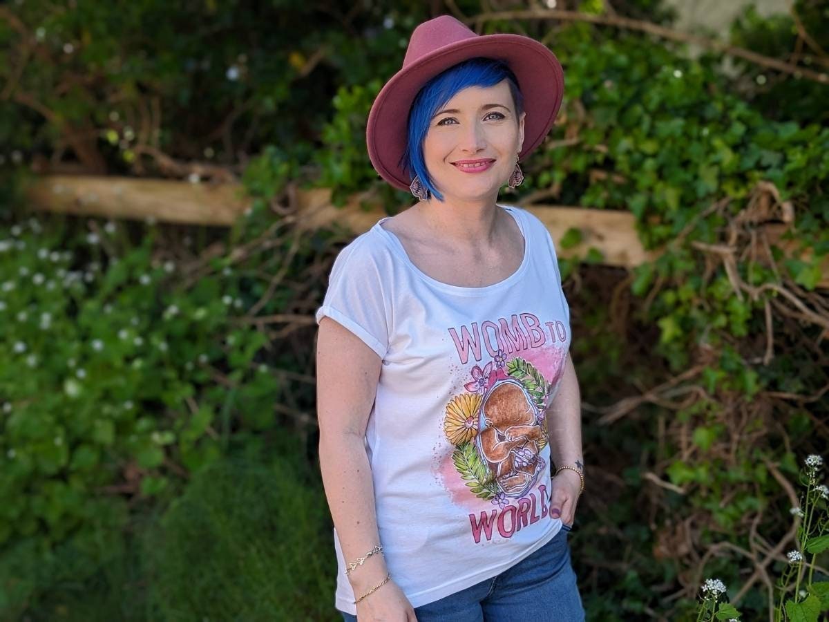 Womb to World T-Shirt | Birth Worker Top | Midwife Tshirt | Antenatal Education Teacher | Doula Tops | Student Midwife Gifts | Womb Art