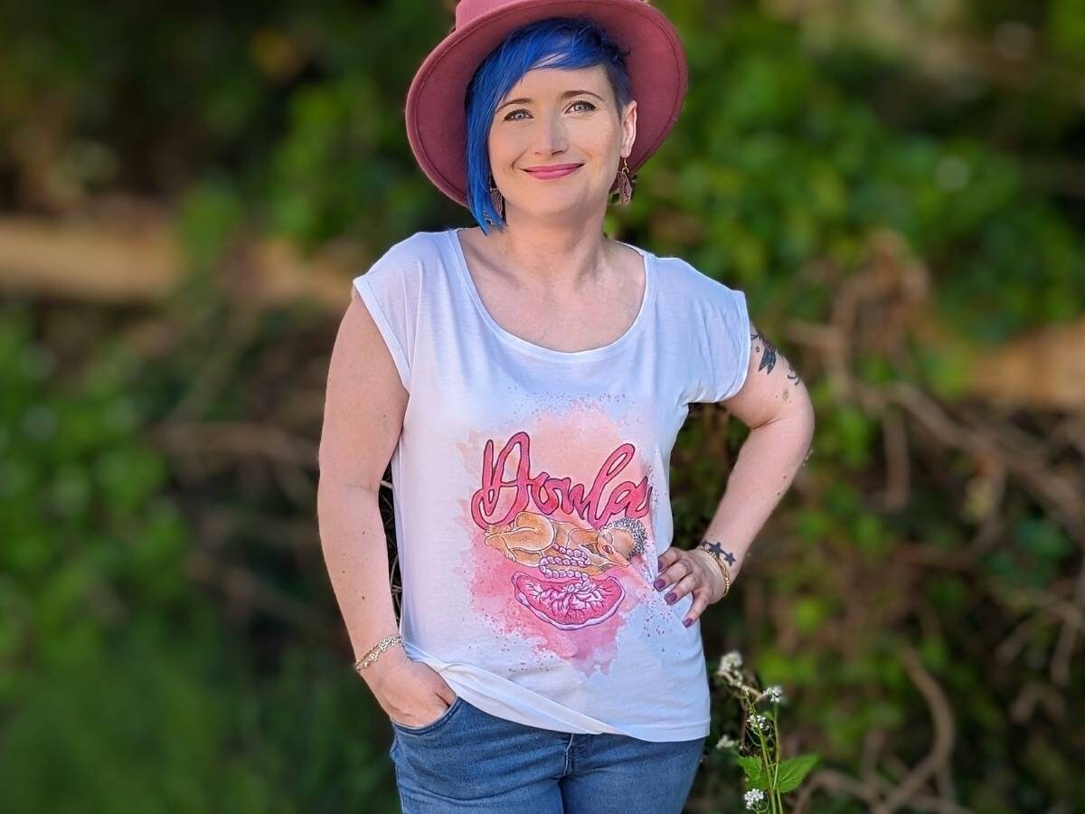 Doula T-Shirt | Birth Worker Top | Hypnobirthing Birth Tshirt | Antenatal Education | Doula Tops