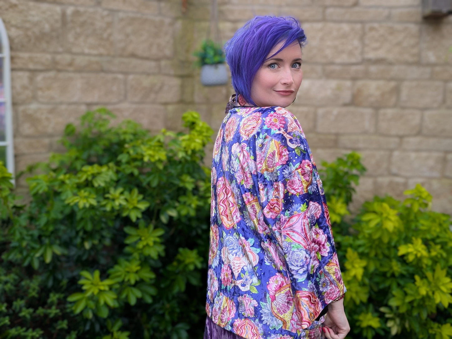 Yoni Art Kimono Top | Luxury Birth Worker Top | Midwife Gift | OBGYN | Doula | Womb Pelvis Breast