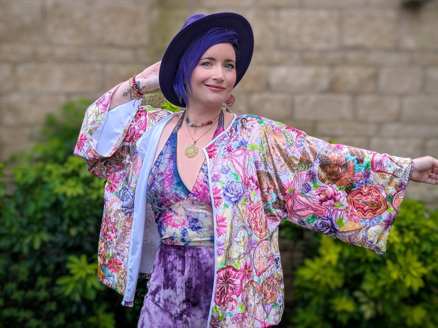 Motherhood Art Velour Kimono Jacket: Birth Worker Gift