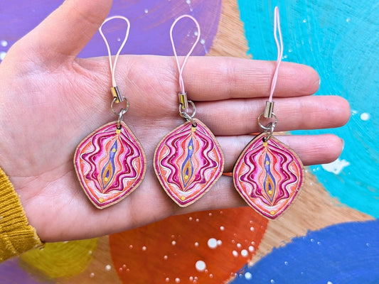 Phone Charm Yoni Art | Eco Vulva Phone or Bag Dongle | Midwifery Gift | Student Midwife Gift Ideas Mobile Charm