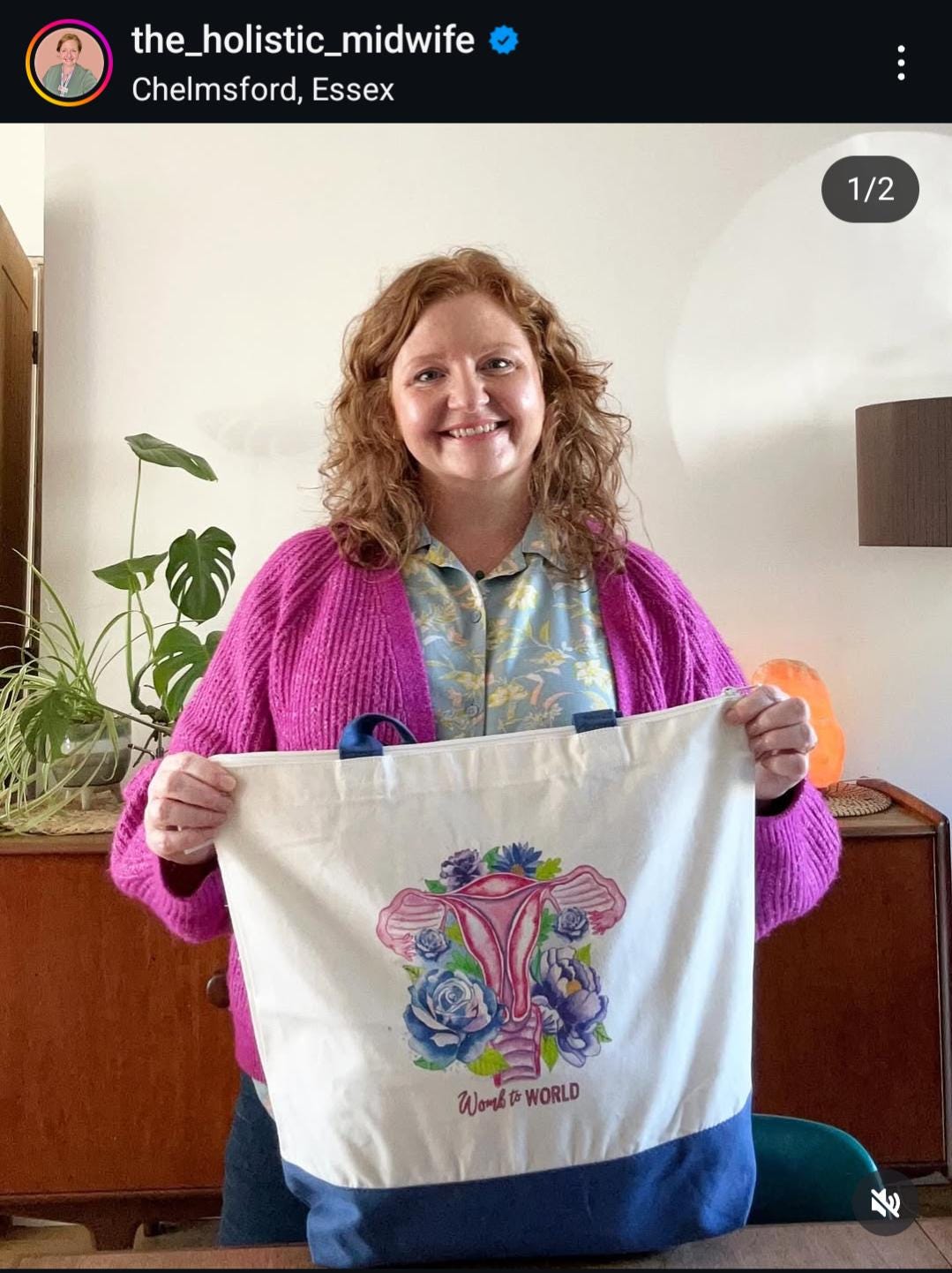 Womb Art Zipped Bag